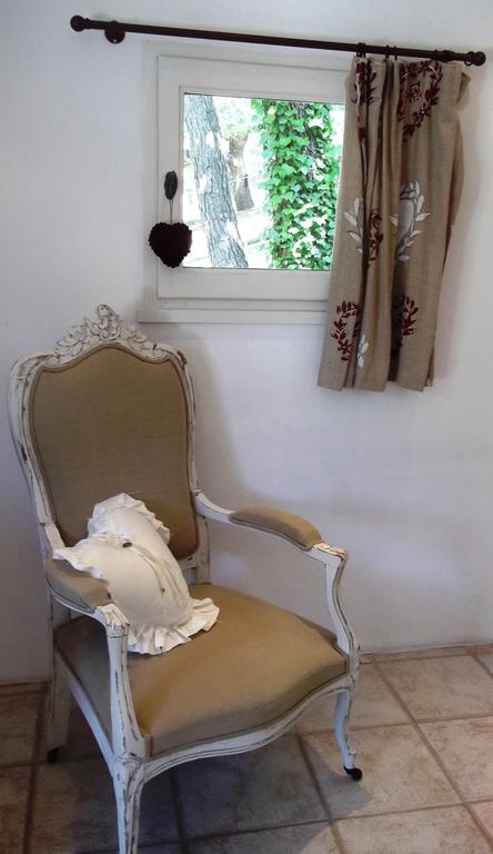 Maison d'hôtes La Bastide Du Vallon à Saumane-de-Vaucluse Chambre photo