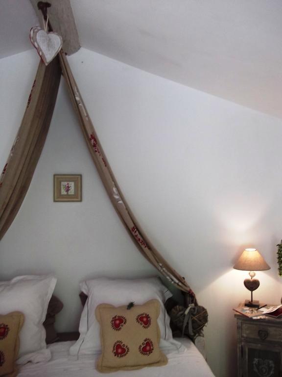 Maison d'hôtes La Bastide Du Vallon à Saumane-de-Vaucluse Chambre photo