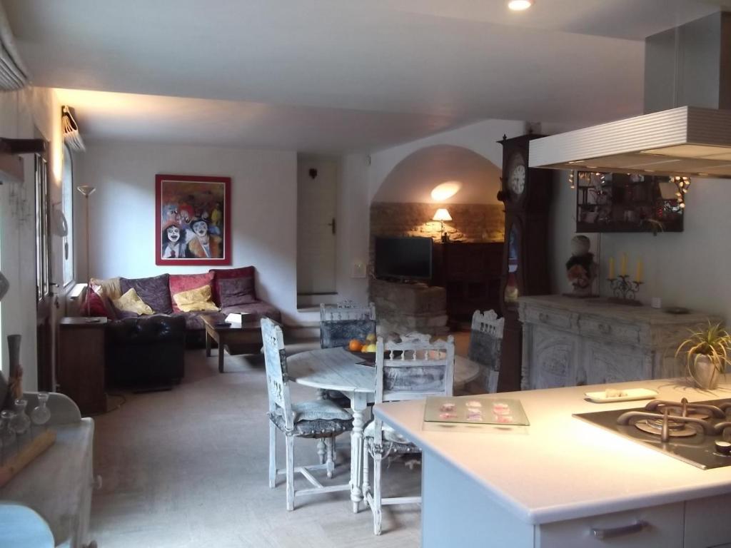 Maison d'hôtes La Bastide Du Vallon à Saumane-de-Vaucluse Extérieur photo