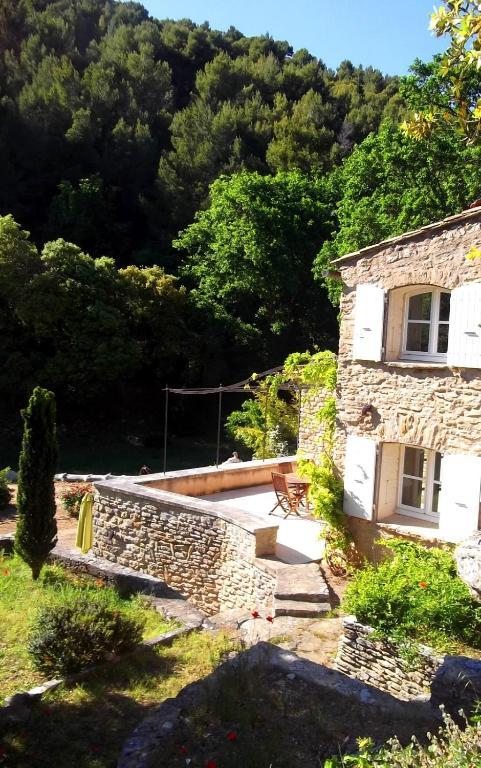 Maison d'hôtes La Bastide Du Vallon à Saumane-de-Vaucluse Extérieur photo