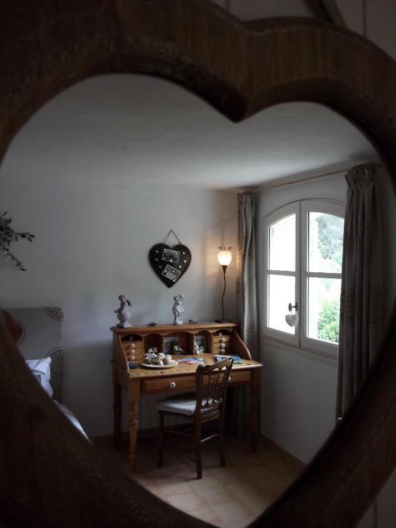Maison d'hôtes La Bastide Du Vallon à Saumane-de-Vaucluse Chambre photo